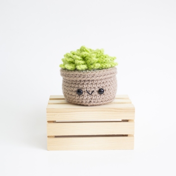 Amigurumi Succulent amigurumi pattern by A Menagerie of Stitches