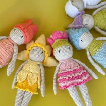 Bloomlings amigurumi pattern by Pracownia Blask