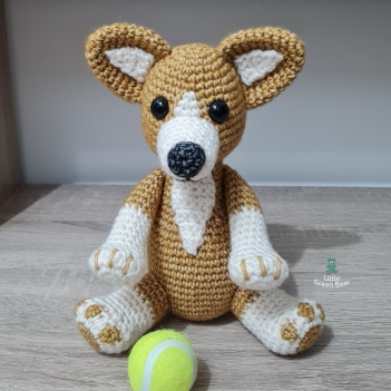Cerys the Corgi amigurumi pattern by Little Green Bear