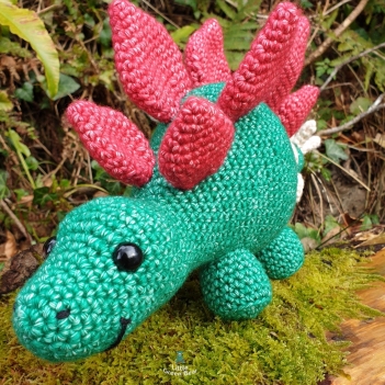 Stan the Stegosaurus amigurumi pattern by Little Green Bear