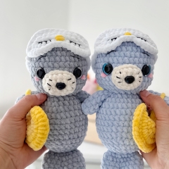 Sleeping Seal amigurumi pattern by RNata