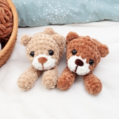 No sew mini bear snuggler amigurumi pattern by Diminu
