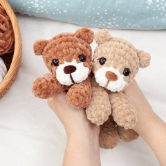 No sew mini bear snuggler amigurumi pattern by Diminu