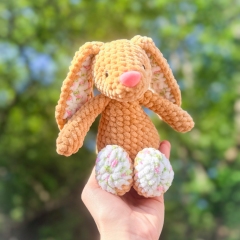 Knot that Bunny amigurumi pattern by unknown