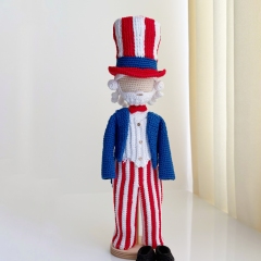 Patriotic Doll Outfits amigurumi by Fluffy Tummy