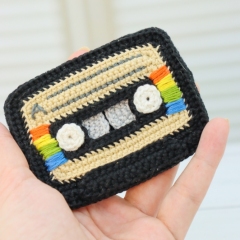 Cassette amigurumi pattern by Mariia Zhyrakova