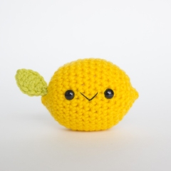 Citrus Fruit - Lemon/Lime & Orange amigurumi pattern by A Menagerie of Stitches