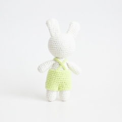 Spring Bunny Duo amigurumi pattern by A Menagerie of Stitches