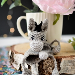 Boby - donkey coaster amigurumi by Plączenitka