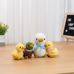 Mama Goose and Baby Duck amigurumi pattern by The Loop Story