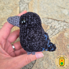 Kara the Raven amigurumi by Neith Sand Crochet