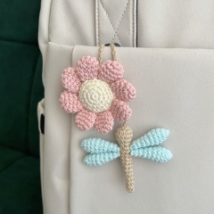 Flower and dragonfly keychain amigurumi by AmiGuide