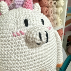 Chubbycorn amigurumi pattern by Domigurumi