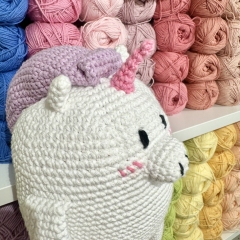 Chubbycorn amigurumi by Domigurumi