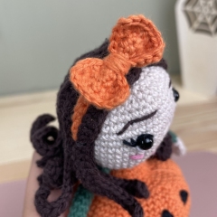 Pumpkin Doll amigurumi pattern by Domigurumi