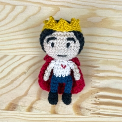 Fairytale Prince amigurumi pattern by Domigurumi