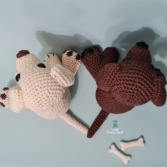 Lenny the Labrador amigurumi by Little Green Bear