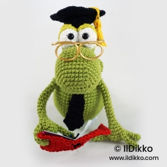Hemingway the Bookworm amigurumi pattern by IlDikko