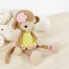 Annie the Ballerina Monkey amigurumi pattern by Kristi Tullus