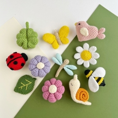 10 in 1 Mini toy keychain 