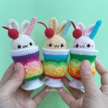 Bunny Rainbow Float amigurumi pattern by Audrey Lilian Crochet