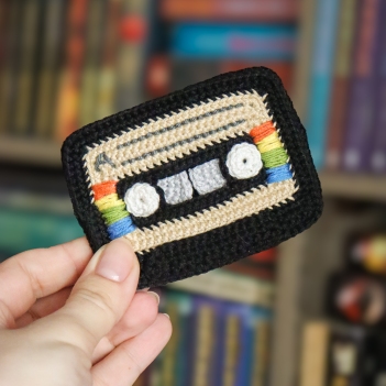 Cassette amigurumi pattern by Mariia Zhyrakova