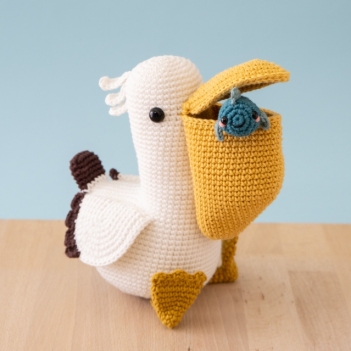 Scoop the Pelican amigurumi pattern by airali design