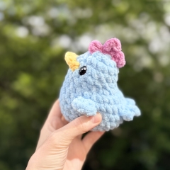 Stargazing Chicken amigurumi pattern by unknown