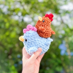 Stargazing Chicken amigurumi pattern by unknown