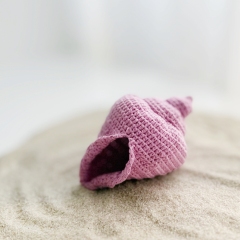 Seashells amigurumi pattern by Fluffy Tummy
