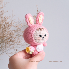 Floral Bunny Crochet Pattern amigurumi pattern by Hello Amijo