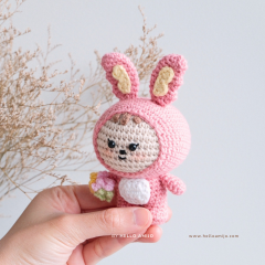Floral Bunny Crochet Pattern amigurumi pattern by Hello Amijo