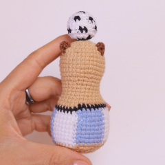 Soccer capybara amigurumi by yarnacadabra