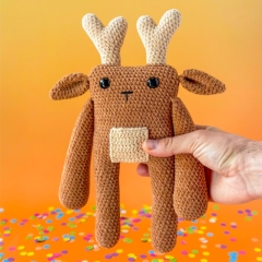 Dewy the Snuggly Deer amigurumi pattern by Pracownia Blask