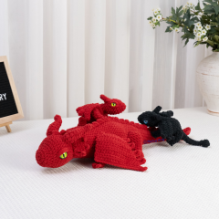 Dragon Mama and Baby amigurumi pattern by The Loop Story