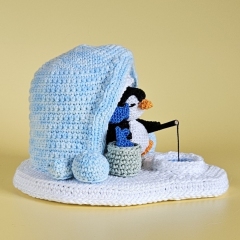 Martin the little penguin amigurumi by SaphirhaseDesign