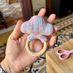 Cloud Rattle amigurumi pattern by Domigurumi