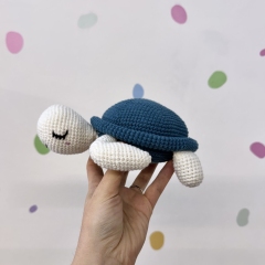 Poppy the Turtle amigurumi pattern by Domigurumi