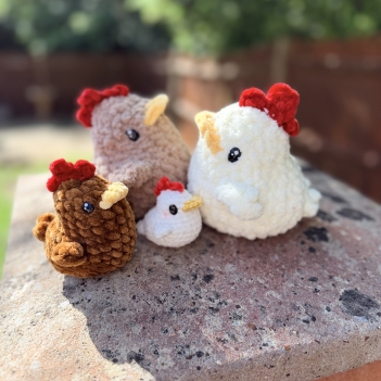 Stargazing Chicken amigurumi pattern