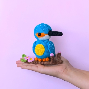 Flicker the kingfisher amigurumi pattern by Amigurumi with Eli