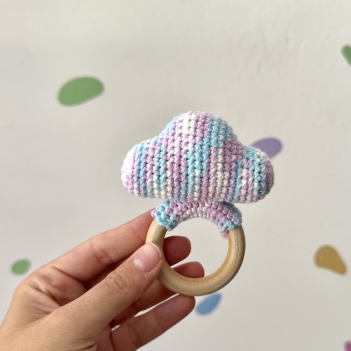 Cloud Rattle amigurumi pattern by Domigurumi