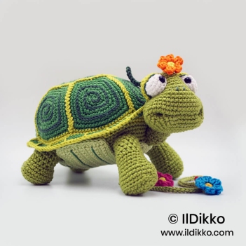 Birtle the Turtle amigurumi pattern by IlDikko