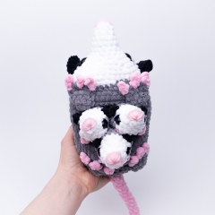 Mama Opossum with Pouch and Babies amigurumi pattern by Theresas Crochet Shop