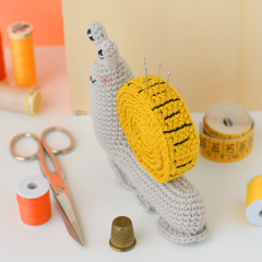 Winnie the Crafter Snail amigurumi pattern by Elisas Crochet