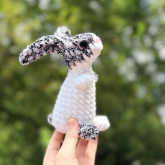 Pocket Hares amigurumi by Lex in Stitches