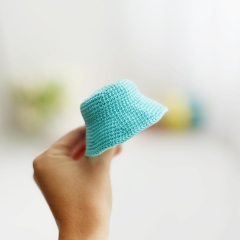 Family Vocation outfit amigurumi pattern by Fluffy Tummy