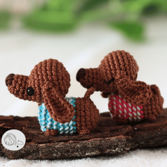 Tiny dachshund dog amigurumi pattern by yarnacadabra