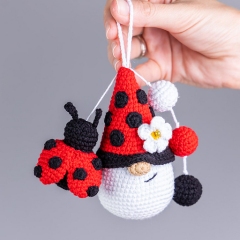 Ladybug Keychain amigurumi by Mufficorn