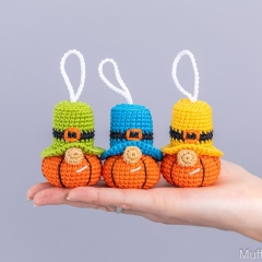 Pumpkin Keychains amigurumi by Mufficorn
