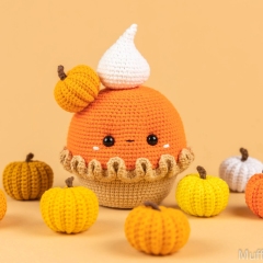 Pumpkin Pie amigurumi pattern by Mufficorn
